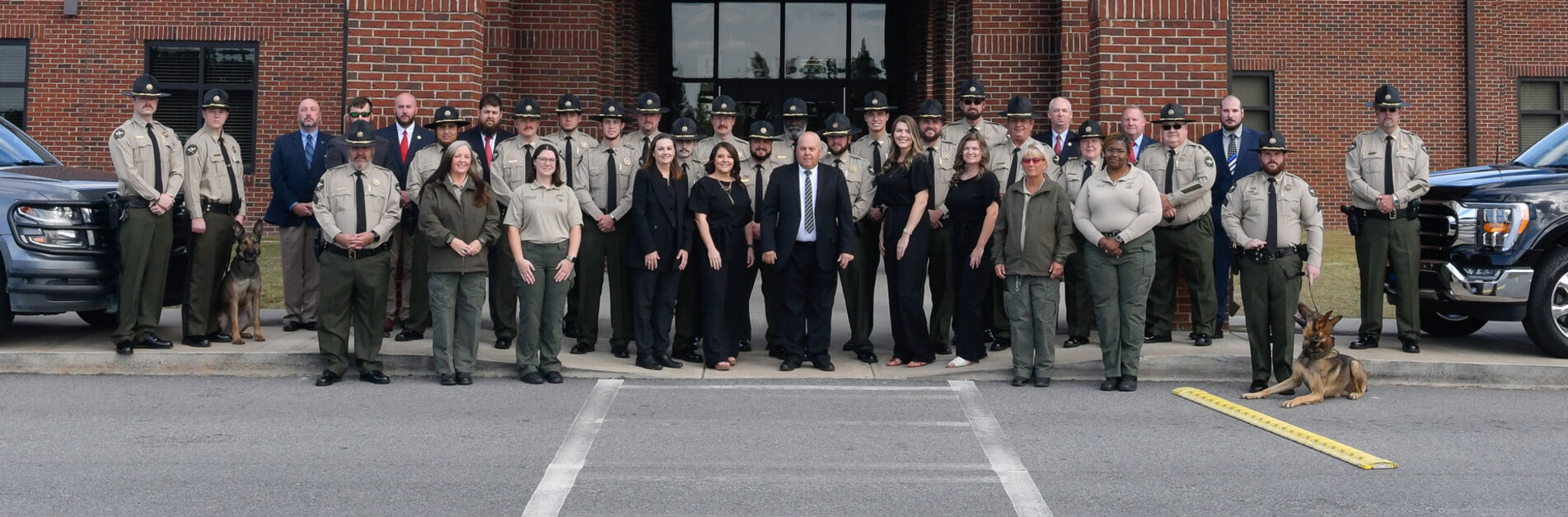 Long County Sheriffs Office Staff standing in front of building